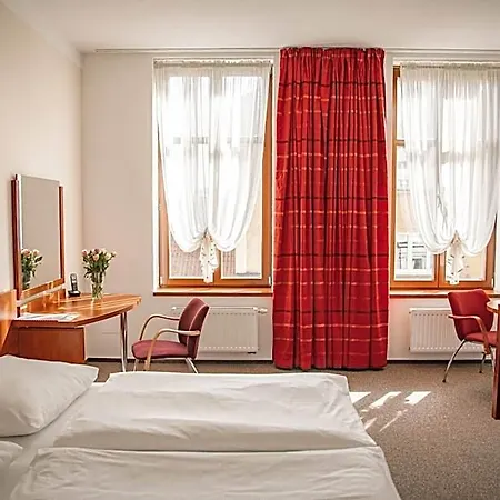 Hotel Iberia 3*